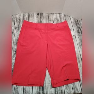 Coral‎ golf shorts